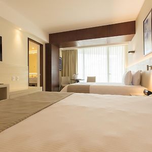 Altitude Suite 2 Double Beds